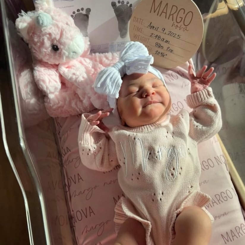 Good news ‘The Bachelor’ star couple first baby girl ‘BABY